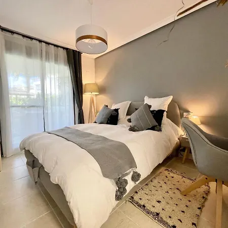 Appartamento Cosy Resina Golf & Pool Costa Del Sol *