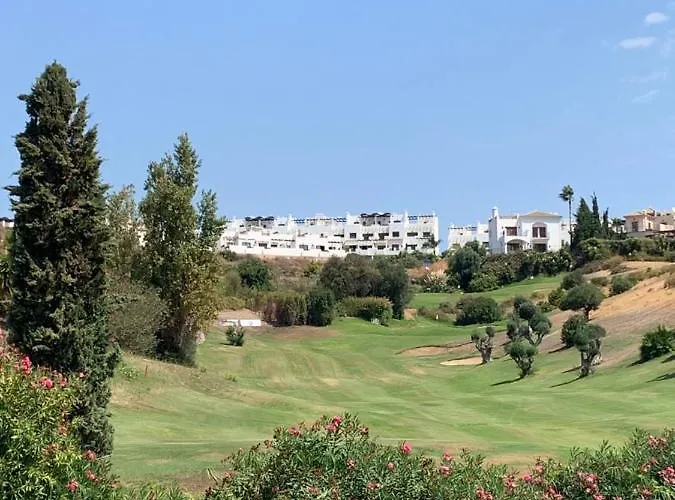 Cosy Resina Golf & Pool Costa Del Sol 公寓
